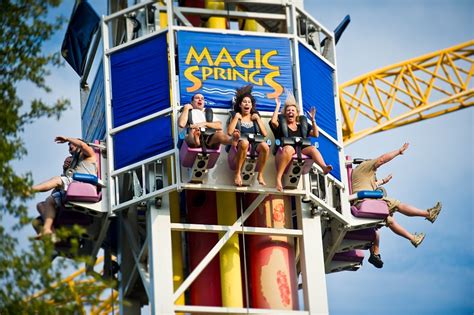 Soaring to New Heights: Experiencing Magic Springs' Gravity-Defying Rides